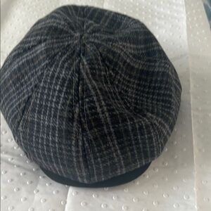 Men's Black and Gray Checkered Cap